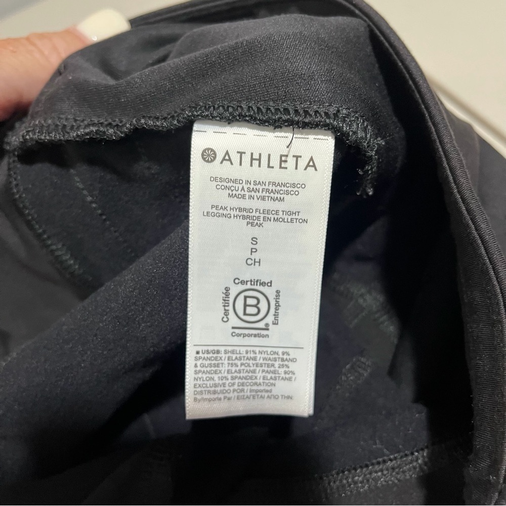Athleta Peak Hybrid Fleece Tight Pants Black Size Small Cold Weather - Picture 9 of 10
